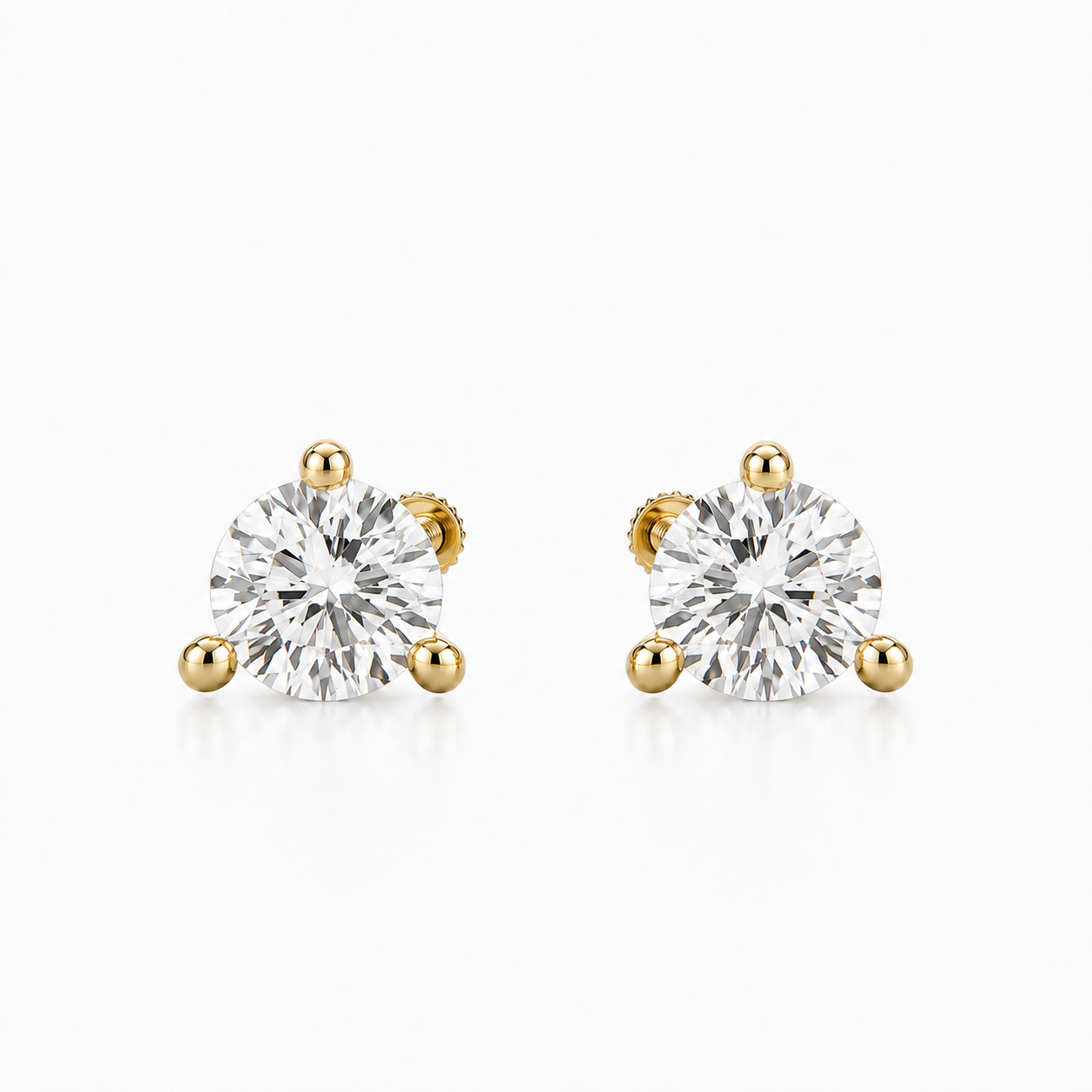 Pendientes Martini con diamantes de laboratorio de 2 ct en oro amarillo de 18K